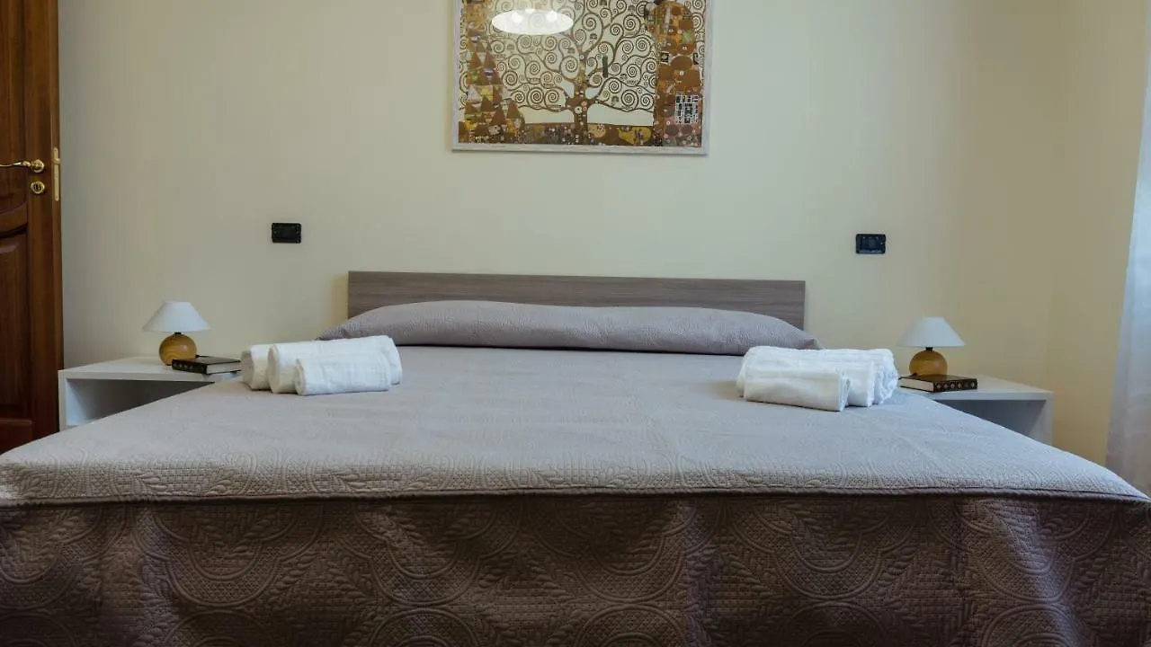 Il Letto Del Kemonia Apartment Palermo 0*,